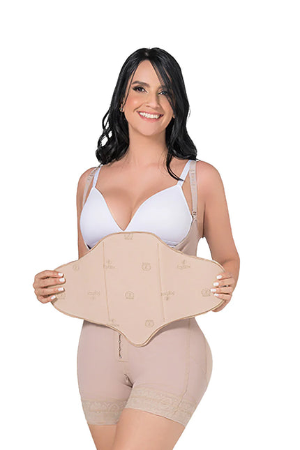 ÉVORAUK Fajitex SoftWing abdominal compression board for short torso and pear-shaped bodies during post-surgery recovery in the UK.